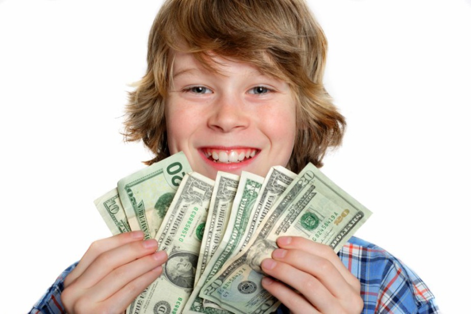 Как заработать деньги подростку летом?